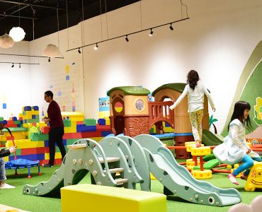 How Playing With Other Children Helps Your Kid’s Development